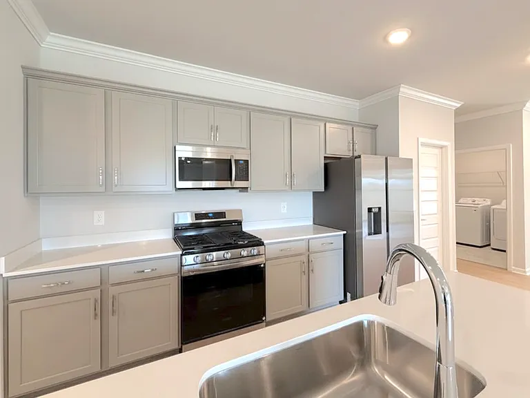 17969 Longleaf Dr — Photo 9