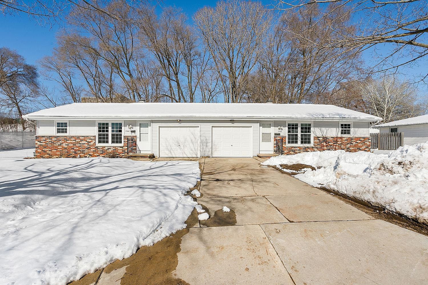 1540 N Mennen Ct, Green Bay, WI 54304 Zillow