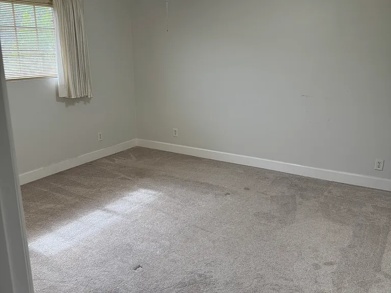 2750 Community Ave — Photo 9