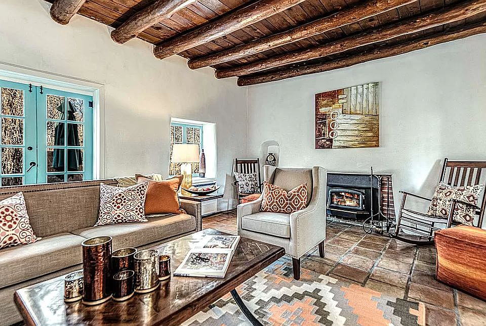 1st image of 970 Acequia Madre