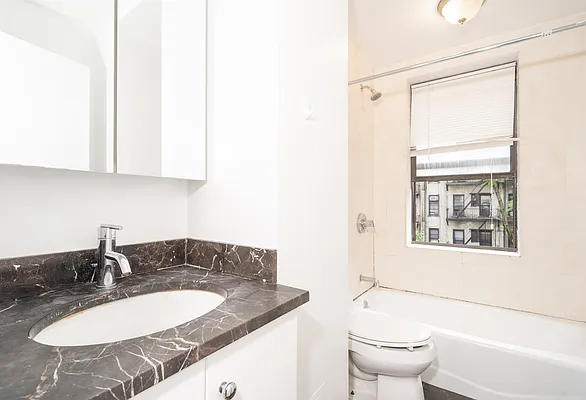 Rented by Living New York | media 9