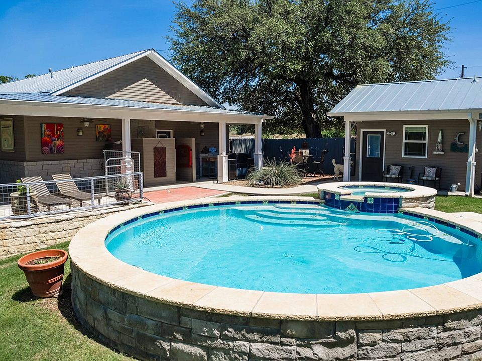 1st image of 217 County Road 102