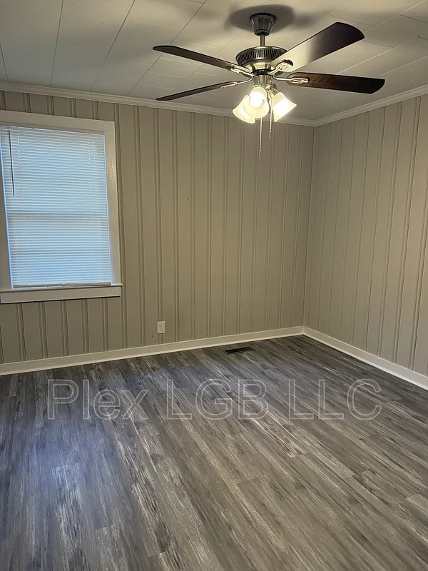 2 bed, 1.0 bath, 864 sqft, $1,025 — Photo 4