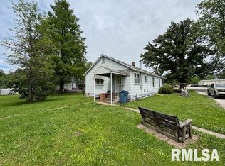 20 Penco Ave, Centralia, IL 62801