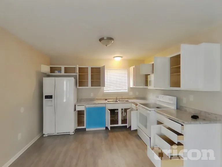10213 Blue Sky Dr — Photo 5