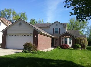 864 Trombley Dr, Troy, MI