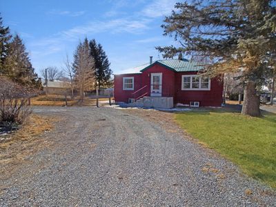 402 E Custer St, Mackay, ID, 83251