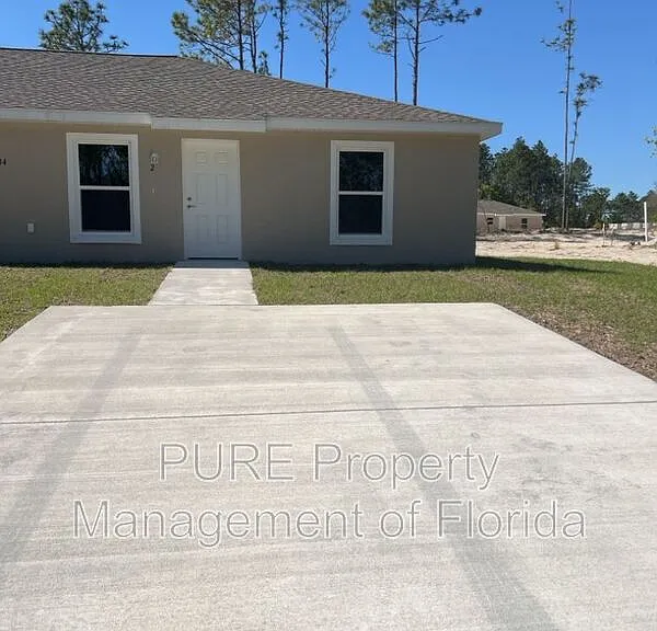 6504 SW 140th Place Rd #2 — Photo 1