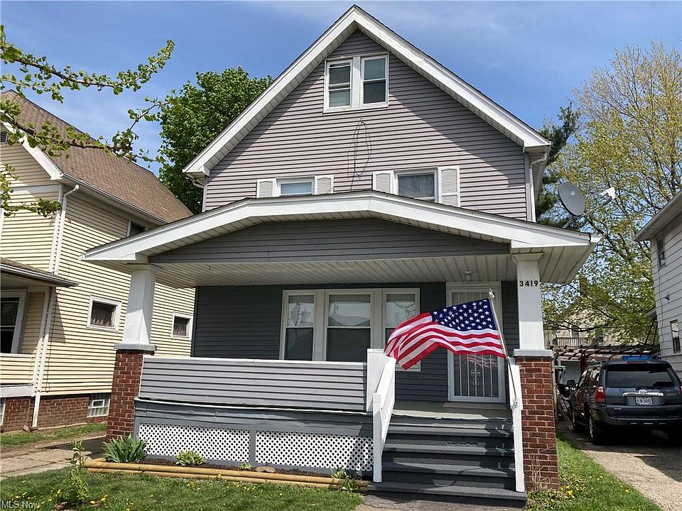 1st image of 3419 W 123rd St