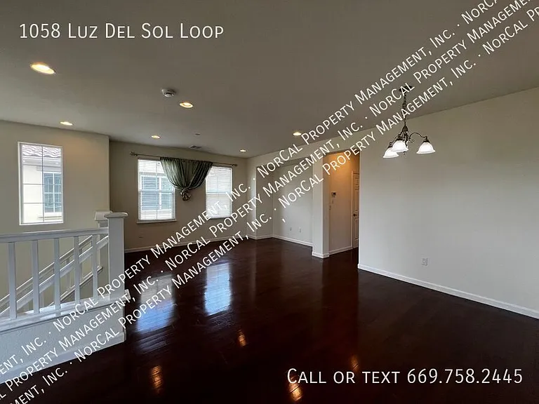 1058 Luz Del Sol Loop — Photo 6