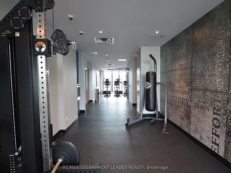 75 James St N #1808 — Photo 12