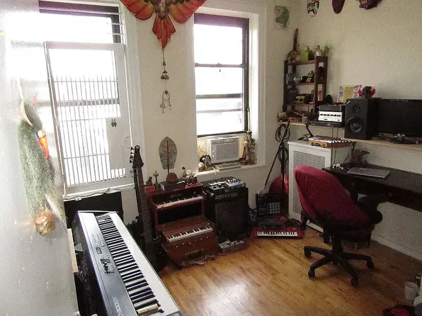 1367 Decatur Street image 1 of 26