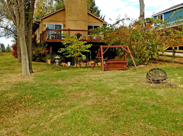 2475 Jackson Blvd, Highland, MI 48356