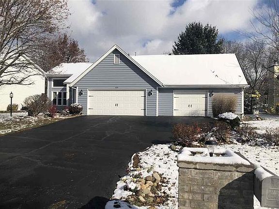 2nd image of 225 Echo Dr