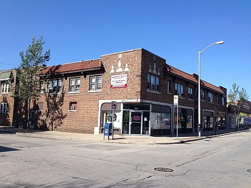 5709 W Burnham St #7 — Photo 9