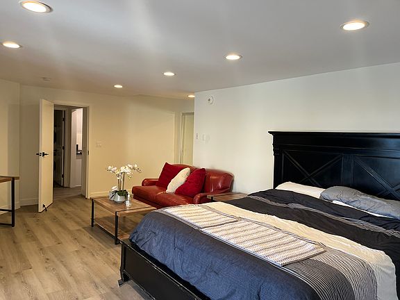 4th image of 2142 La Canada Crest Dr #6