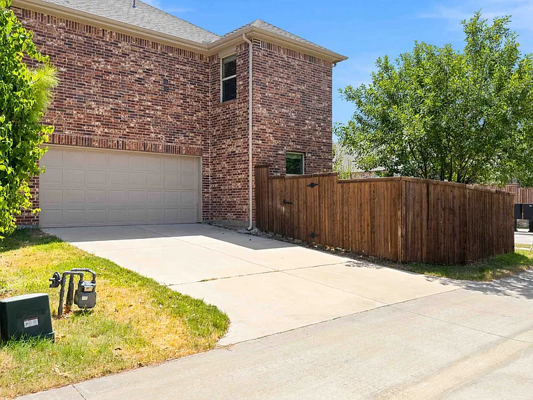 4524 Del Rey Ave — Photo 24