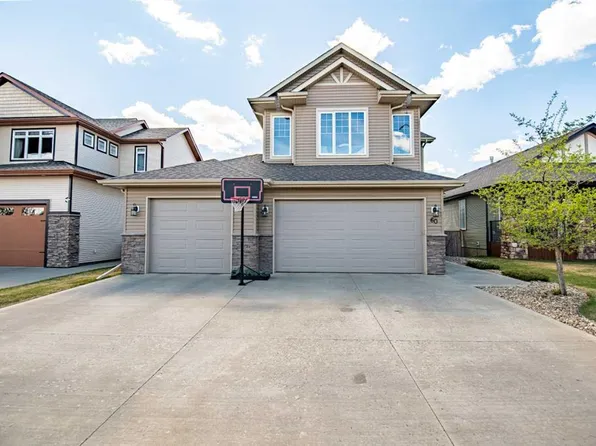 60 S Cyprus Rd, Blackfalds, AB T4M 0C5
