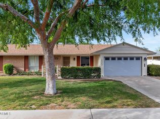 10303 W Prairie Hills Cir, Sun City, AZ 85351