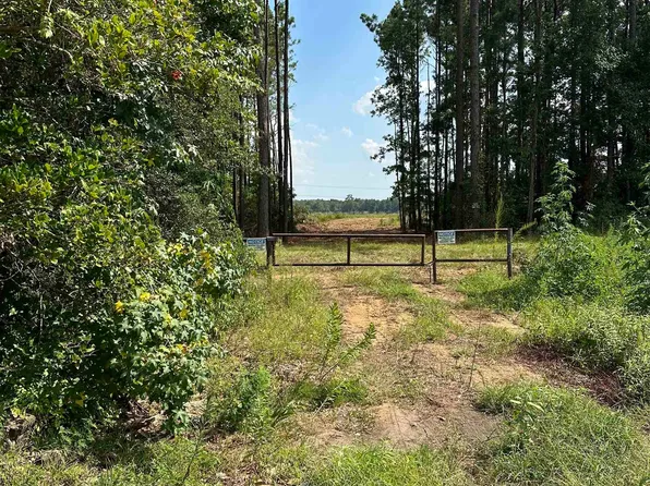 1600 Dublin Dr, Vidor, TX 77662