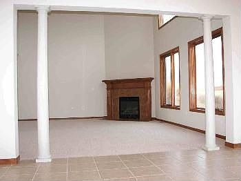 5th image of 4349 Newark Cir
