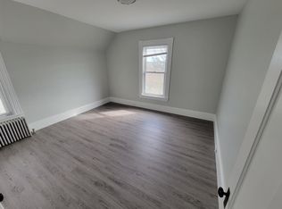 430 Notre Dame Ave #3, Manchester, NH 03102
