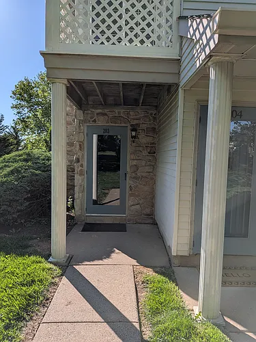203 Remington Ct #203 Photo 1