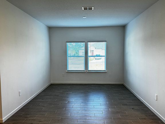 5th image of 19447 SW 79th St