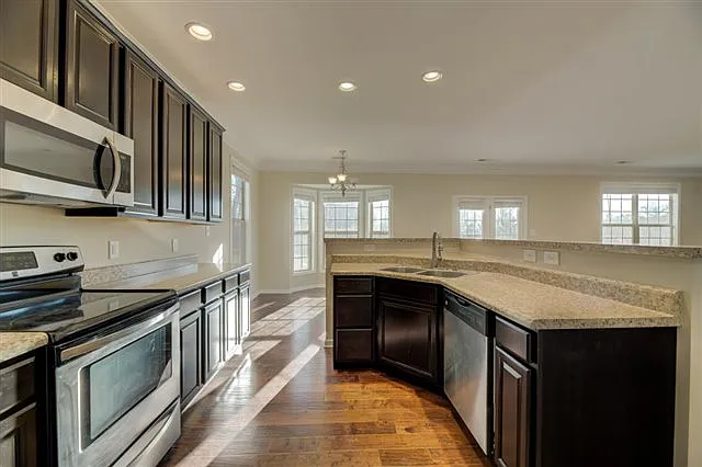 805 Concord Crossing Ln — Photo 16