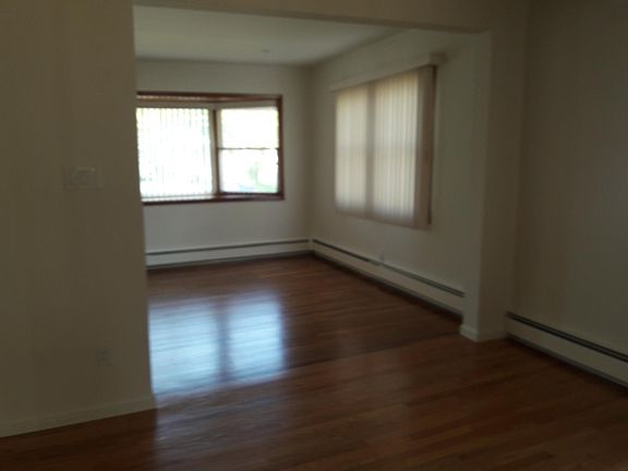 5th image of 28 Irving St #1