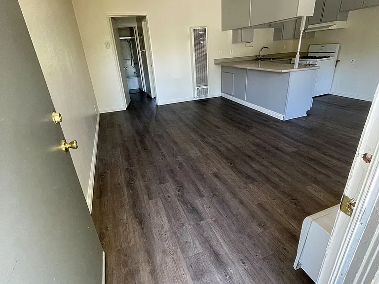 10210 Mountair Ave., Tujunga — Photo 14
