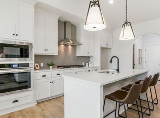 4941 146th St, Basehor, KS 66007