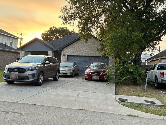 2nd image of 4820 Melodylane St