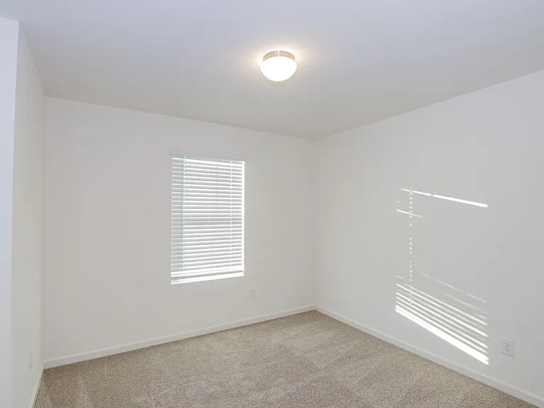 7050 Duncan Acres Dr — Photo 20