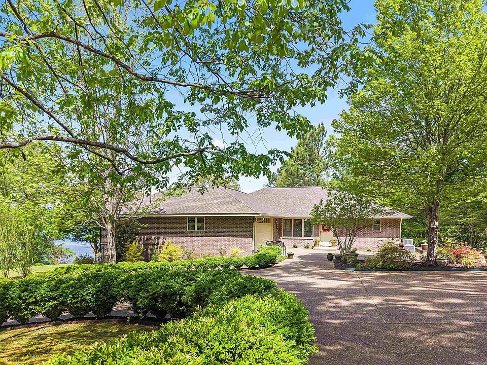1st image of 290 Restful Ridge Rd