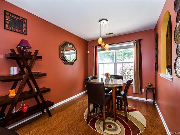3rd image of 7616 Abigail Glen Dr #133