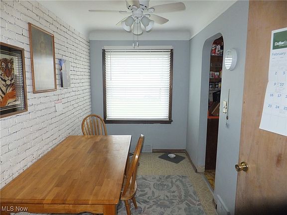 4th image of 4607 W 56th St