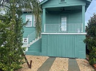215 Governor Hall St, Gretna, LA 70053