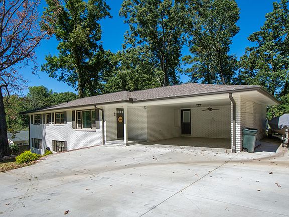 3rd image of 1852 Donald Dr