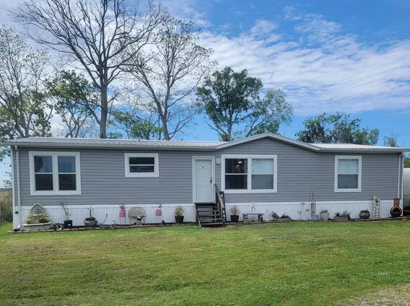 713 Coteau Holmes Rd, New Iberia, LA 70563