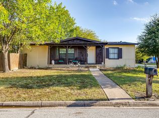 1316 Wood Dr, Mansfield, TX 76063