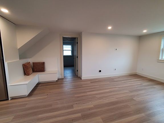 5th image of 25 Sullivan Ave Floor 2