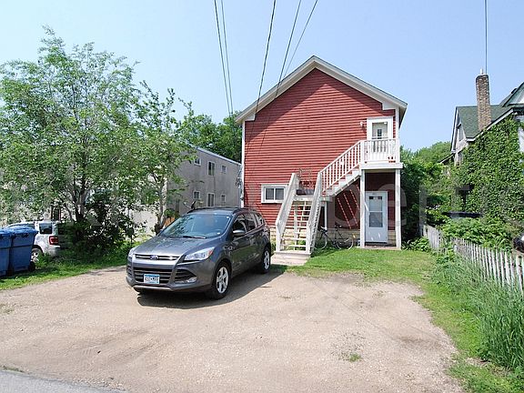 3rd image of 2533 Lyndale Ave S APT 3