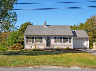 69 Rand Rd, Yarmouth, ME 04096