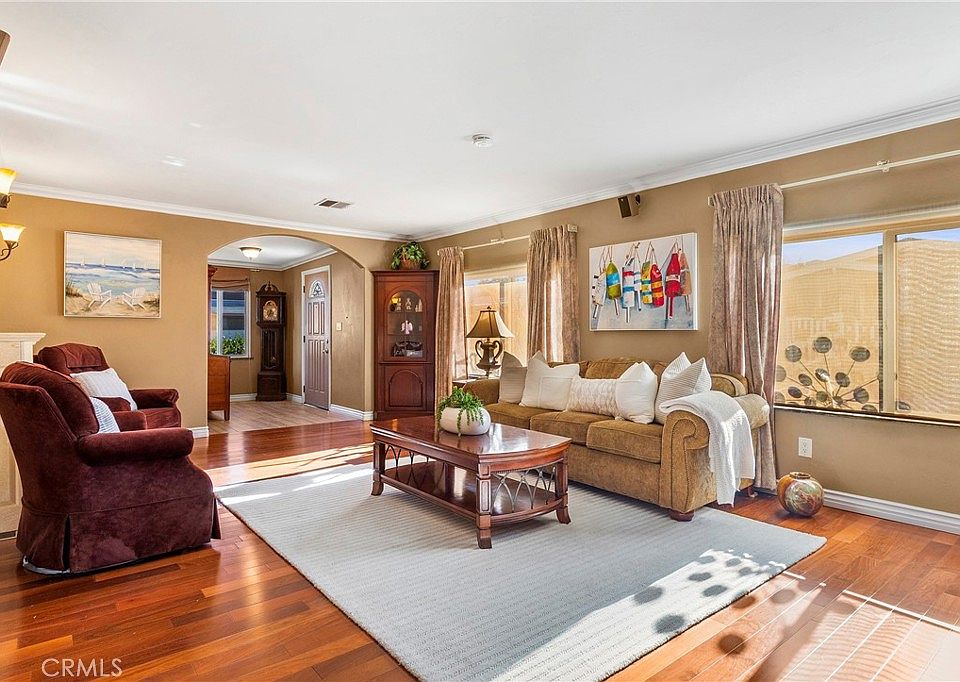 1st image of 1421 Glengrove Sq