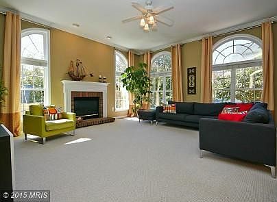 Family Room with 12 foot ceilings