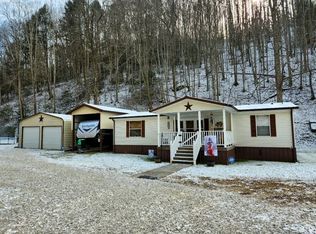 1682 Left Fork Leatherwood Rd, Clendenin, WV 25045
