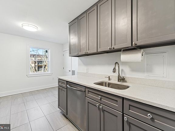 4th image of 878 College Pkwy Unit 878-301