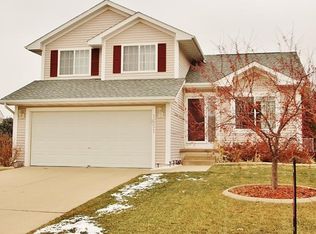 1651 92nd Pl, West Des Moines, IA 50266
