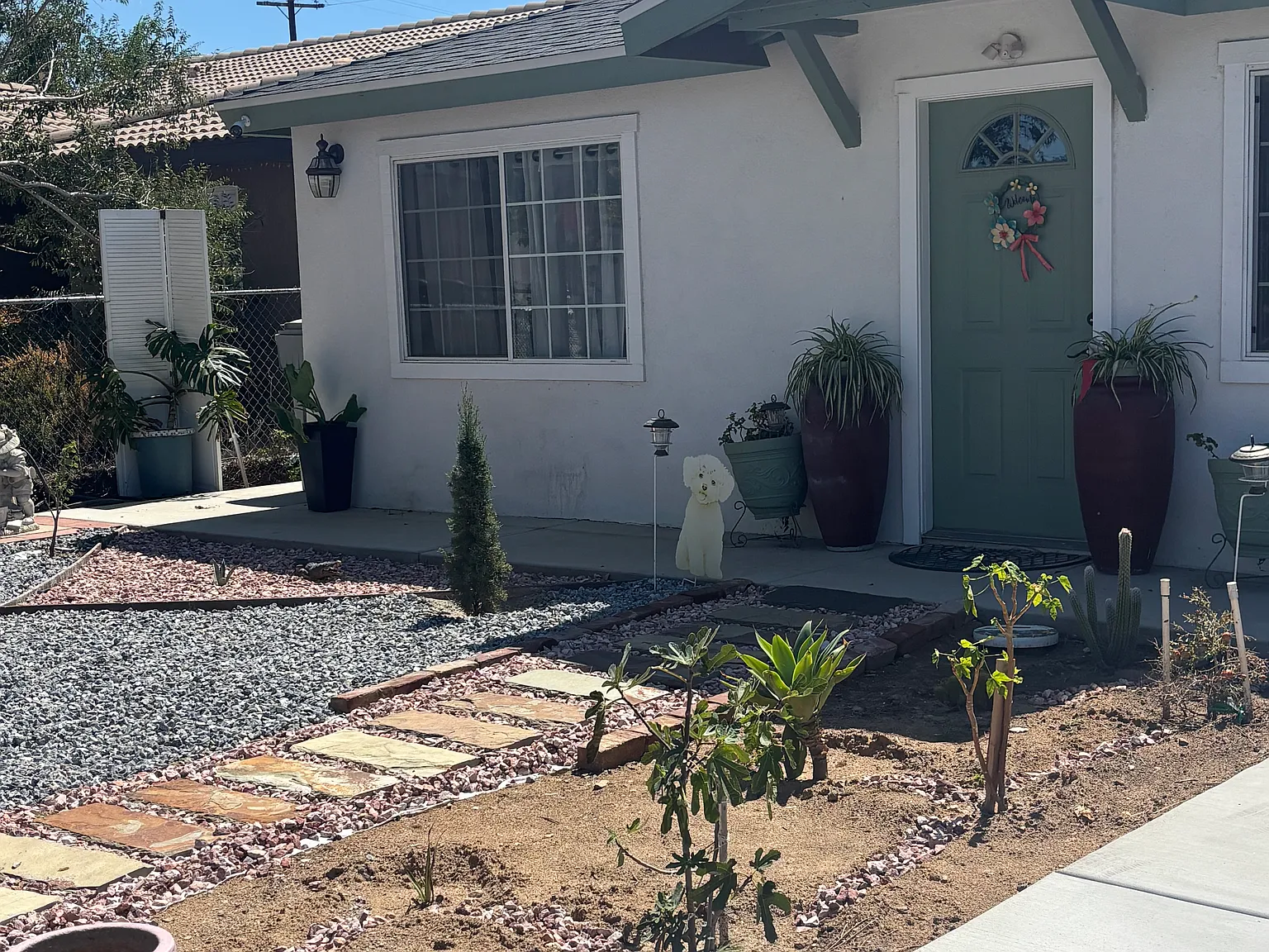 3 bed, 1095 sqft, $2,375 — Photo 2